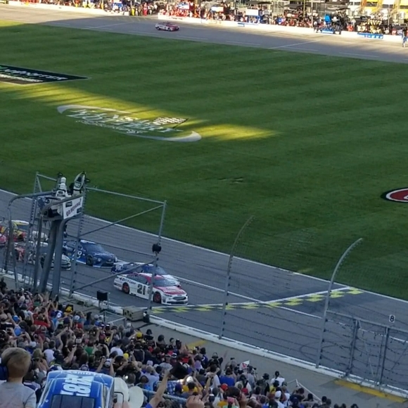 Meet your Posher, Thomas - Picture 1 of 1